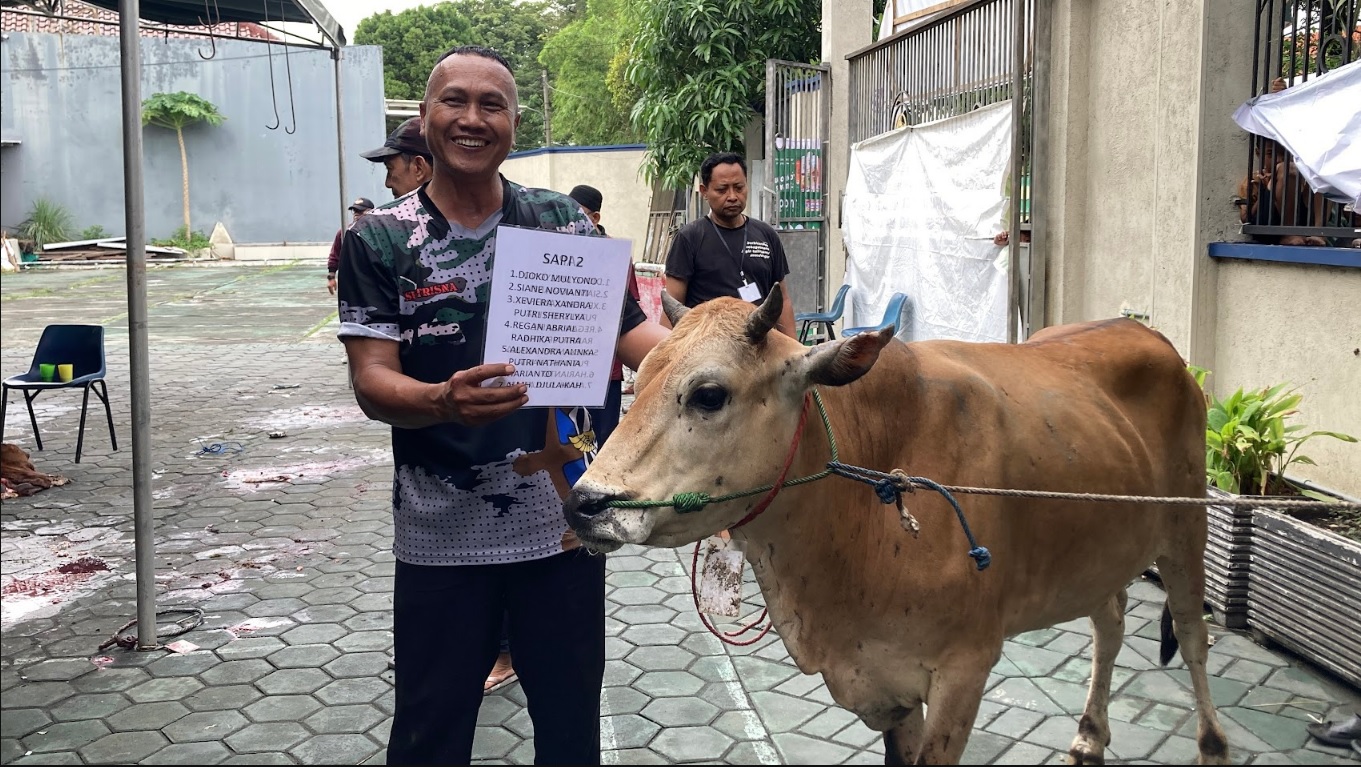 Sapi dari Djoko Mulyono, Siane Novianti, Xeviera Xandra Putri Sherylya, Regan Abrial Radhika Putra, Alexandra Alinka Putri, Harianto, Alm Djulaikah